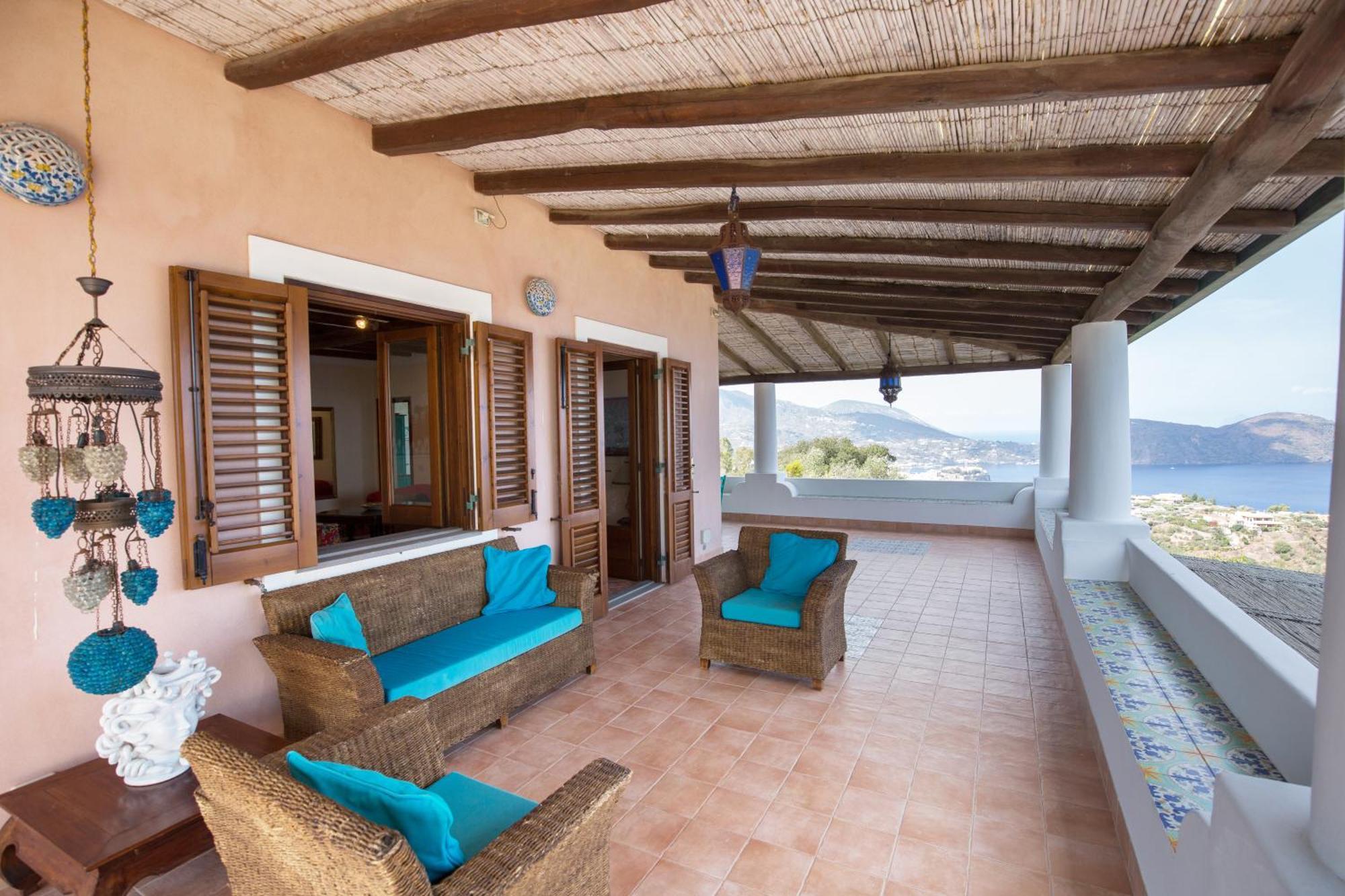Sealight Villa Lipari - Vista E Piscina Екстериор снимка