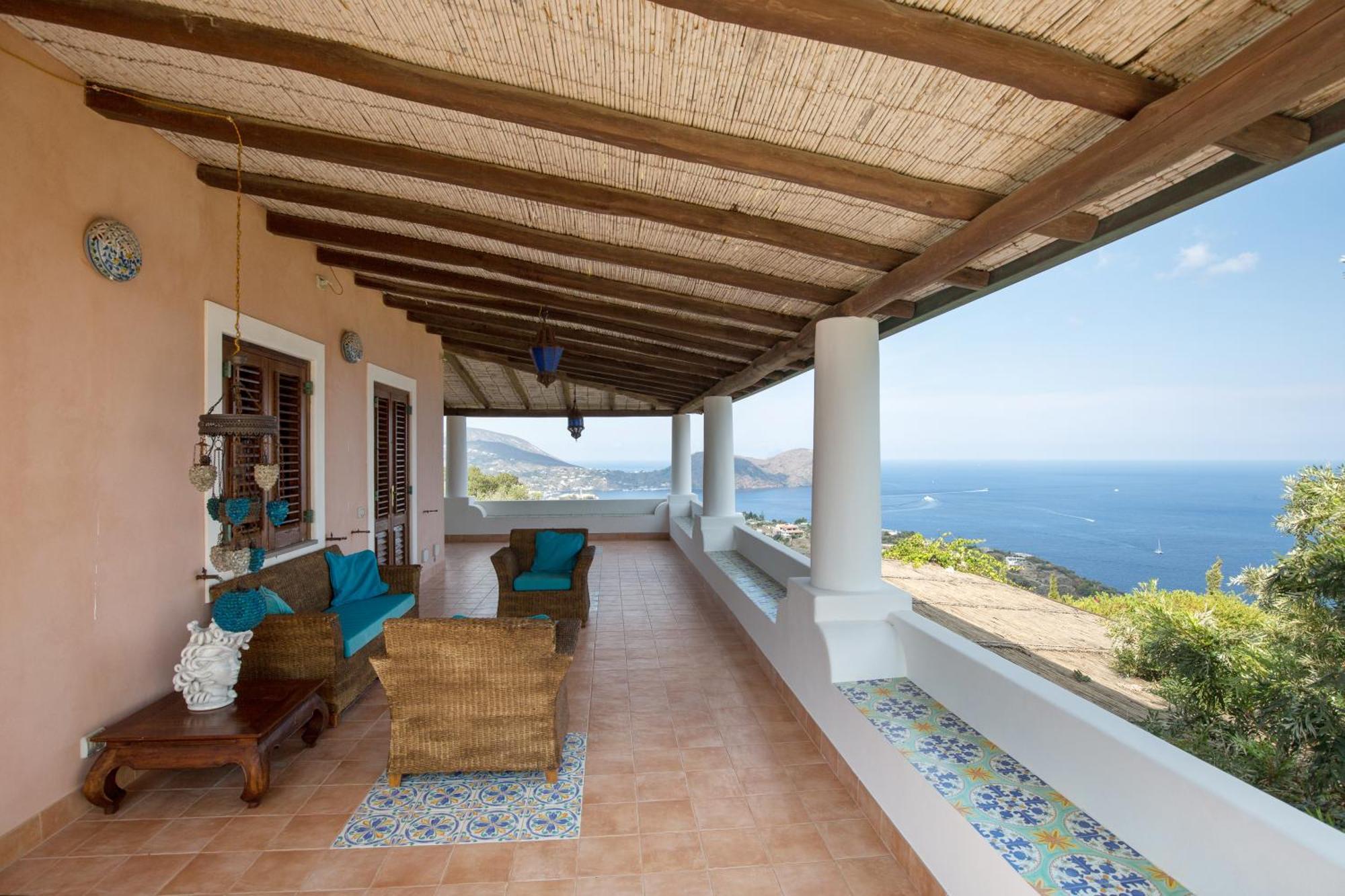 Sealight Villa Lipari - Vista E Piscina Екстериор снимка